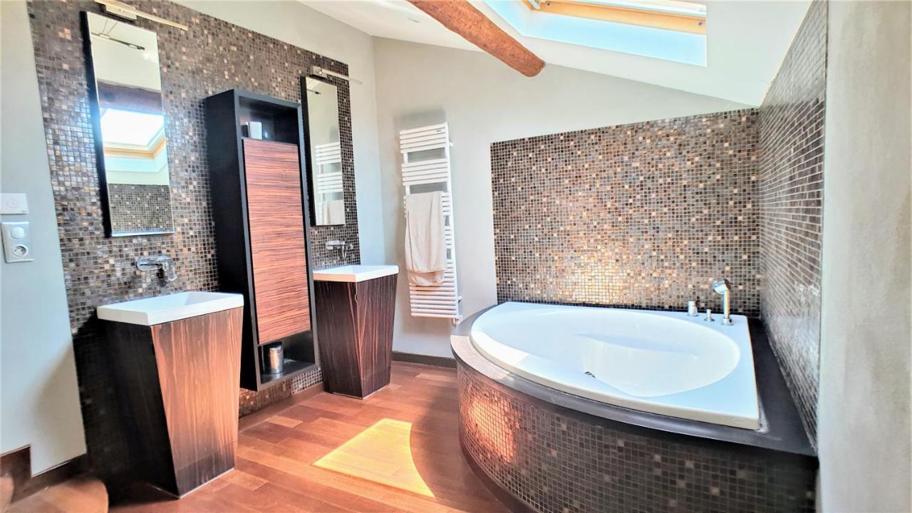 Appart'Hotel Luxe Vieil Antibes 75 M2 Avec Parking Plages A Pieds Luaran gambar